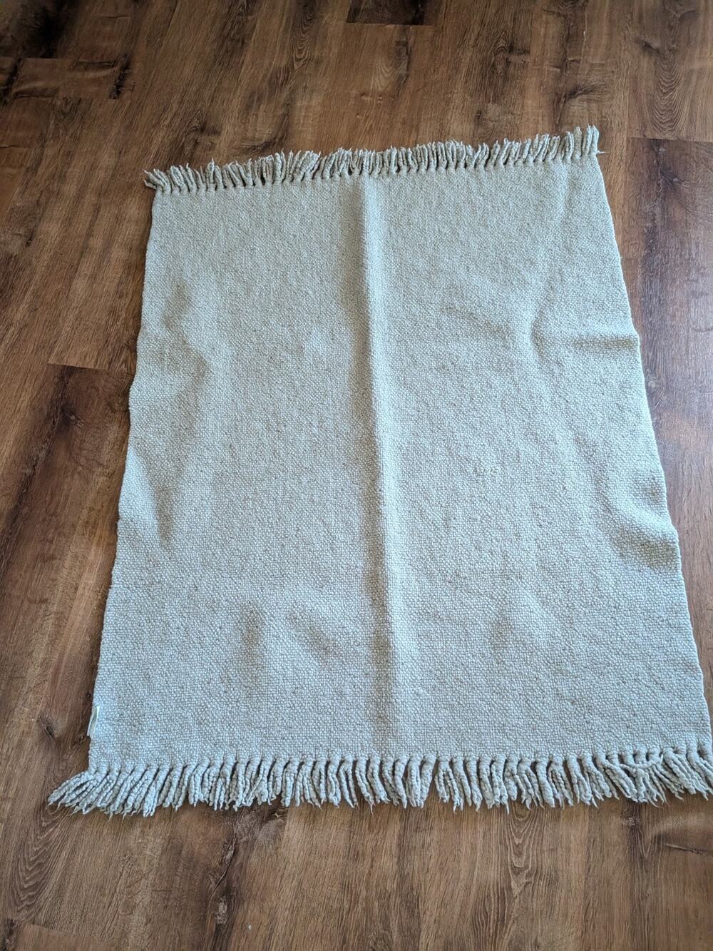 Rachel Ashwell Tan wool fringe rug/ Throw 46 x 38 rare Excellent Condition